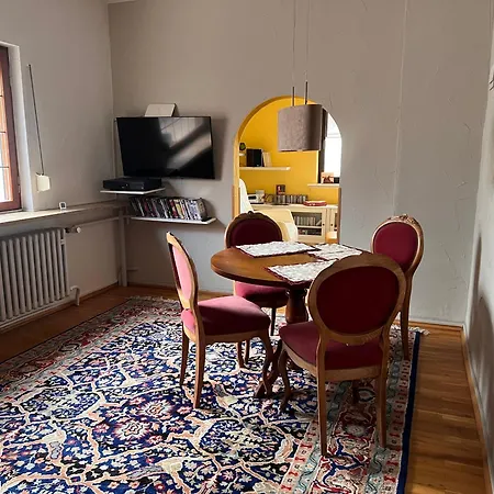Apartment Paul Og Floh